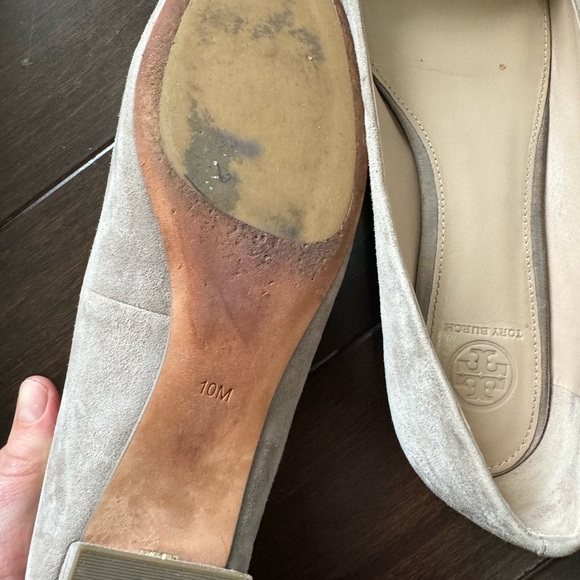 Tory Burch - Gigi Pump, Block Heel suede - Picture 5 of 6